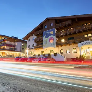 Frühstückspension Boutique House Happyellow, Saalbach